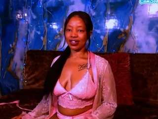 choclatelipsxxx