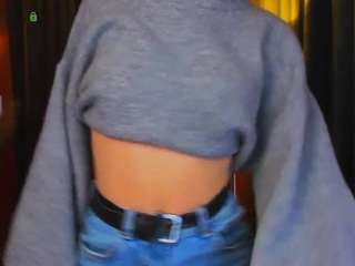 Live webcam model leyla-sexi on Soda Cams