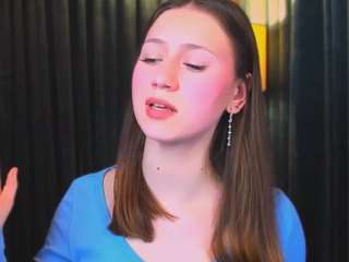 Live webcam model leyla-sexi on Soda Cams