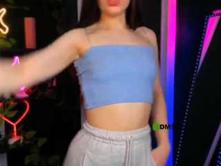 le modèle leyla-sexi est en webcam porno dans un show sur le site camsoda, il possède les tags suivants: amateur,erotic dance,fingering,flashing,full nudity,normal,role play,teen 18,young adult,hd