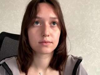 le modèle malisaganong est en webcam porno dans un show sur le site camsoda, il possède les tags suivants: average,brown eyes,cock rating,erotic dance,no drinking,no smoking,role play,tattoos,teen 18,young adult,hd