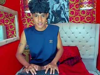 straightyoungpein webcam model