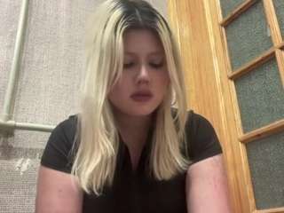 arthurdilbeck's CamSoda show and profile