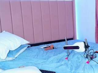 le modèle bianca-royale est en webcam porno dans un show sur le site camsoda, il possède les tags suivants: ahegao,curvy,tattoos,no smoking,drinking,anal,doggy style,cum on pussy,cowgirl,camel toe,brown eyes,blowjob,black hair,bbw,big ass,big tits,hd,latina