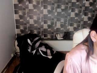 candy-girl30 Live Webcam on CamSoda