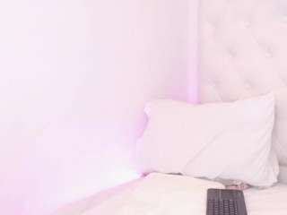 crystal-watson0 live cam preview