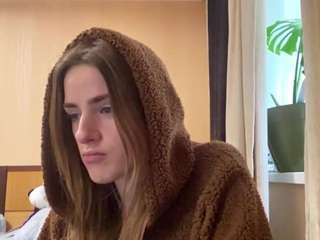 Live webcam model josefanieva on Soda Cams