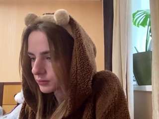 Live webcam model josefanieva on Soda Cams