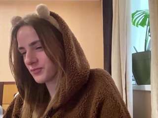 Live webcam model josefanieva on Soda Cams