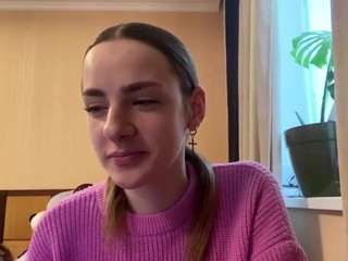 josefanieva Live Webcam on CamSoda