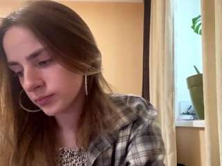 Live webcam model josefanieva on Soda Cams