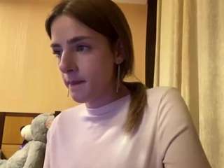 Ce modèle est en direct maintenant. josefanieva