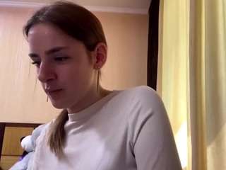 该模特正在直播。 josefanieva