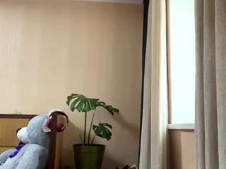 josefanieva Live Webcam on CamSoda