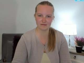 roseamazing Live Webcam on CamSoda