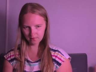 roseamazing live webcam show