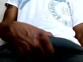 royblackbiglatin live cam preview