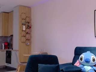 tiny-blush Live Webcam on CamSoda