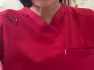 Live webcam model georgina253 on Soda Cams