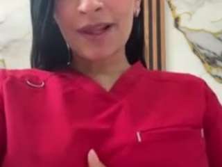 Live webcam model georgina253 on Soda Cams