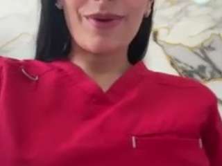 Live webcam model georgina253 on Soda Cams