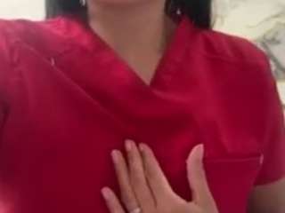 Live webcam model georgina253 on Soda Cams