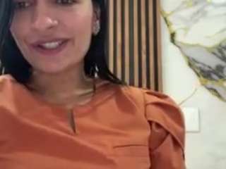 georgina253 webcam model