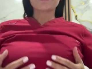 georgina253 Live Webcam on CamSoda