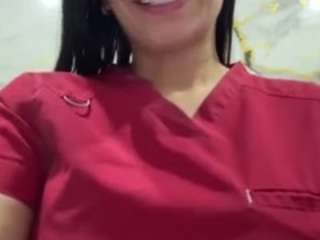 “I’m squirting   Anal.  at work.” [865 tokens remaining]
