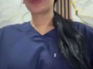 “I’m squirting  gym [335 tokens remaining]