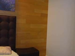 Tinamilger live webcam show