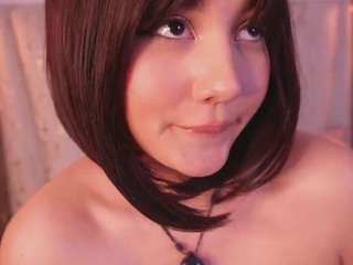 Live webcam model ariaaadoll on Soda Cams