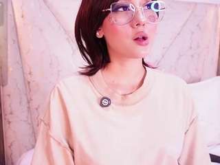 ariaaadoll webcam