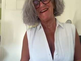 Monica Naughty live webcam show