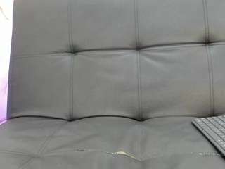 Este modelo está ao vivo agora. emma-angel-04