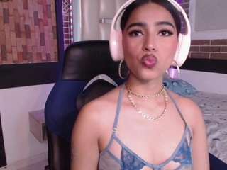Ferrari-Miaa1 live webcam show