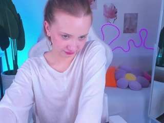 ginnygingergirl Live Webcam on CamSoda