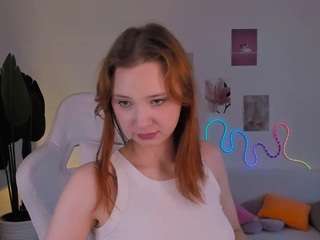 GinnyGingerGirl live webcam show