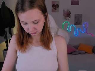 GinnyGingerGirl live webcam show
