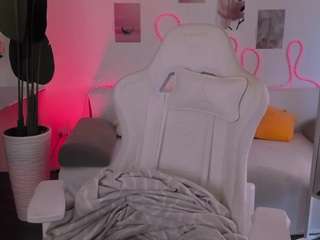 GinnyGingerGirl live cam preview