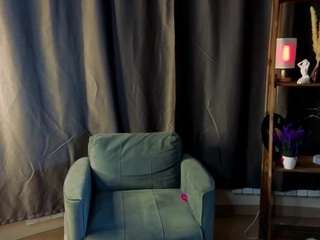 ivonnemallinson's live room