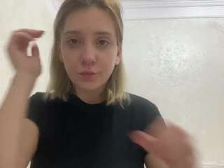 Acest model este live acum. jacquelinehurtado