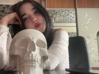 Live webcam model lettiefriedberg on Soda Cams