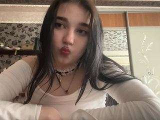 Live webcam model lettiefriedberg on Soda Cams