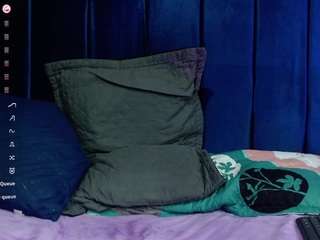 naniis-wish's CamSoda show and profile