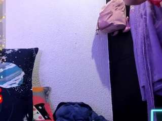 naniis-wish live webcam show