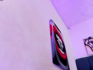 le modèle naniis-wish est en webcam porno dans un show sur le site camsoda, il possède les tags suivants: black hair,natural,young adult,toys,tiny tits,thin,teen 18,smoking,sexy,pussy,orgasm,brown eyes,nature,naked,mature,lush,lovense,fetish,erotic dance,drinking