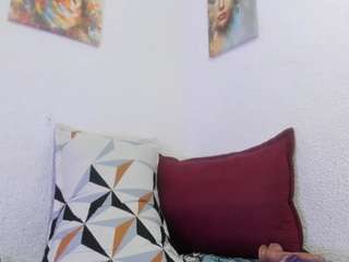 Naniis live cam preview