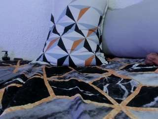 Naniis live cam preview