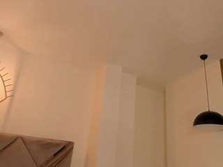 PaulineSanz live webcam show